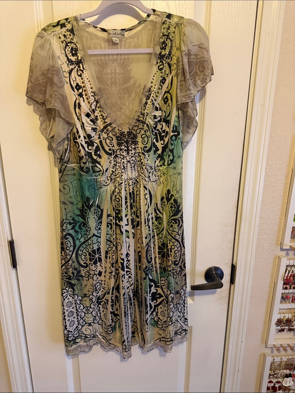 live and let live Green and Beige Patterned Flutter Sleeve Dress